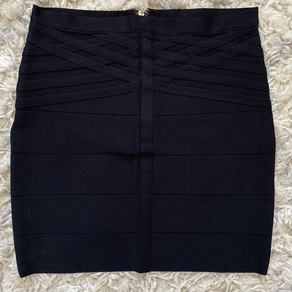 bebe Black Crisscross Bandage Mini Skirt